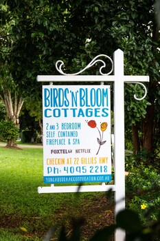 birds n bloom cottages