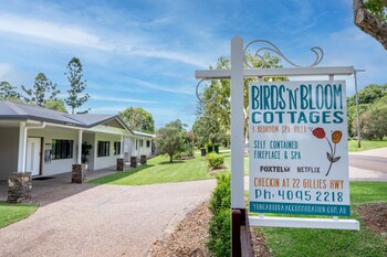 birds n bloom cottages