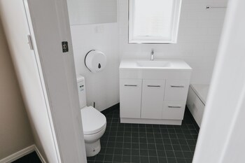 general roberts hotel