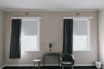 general roberts hotel