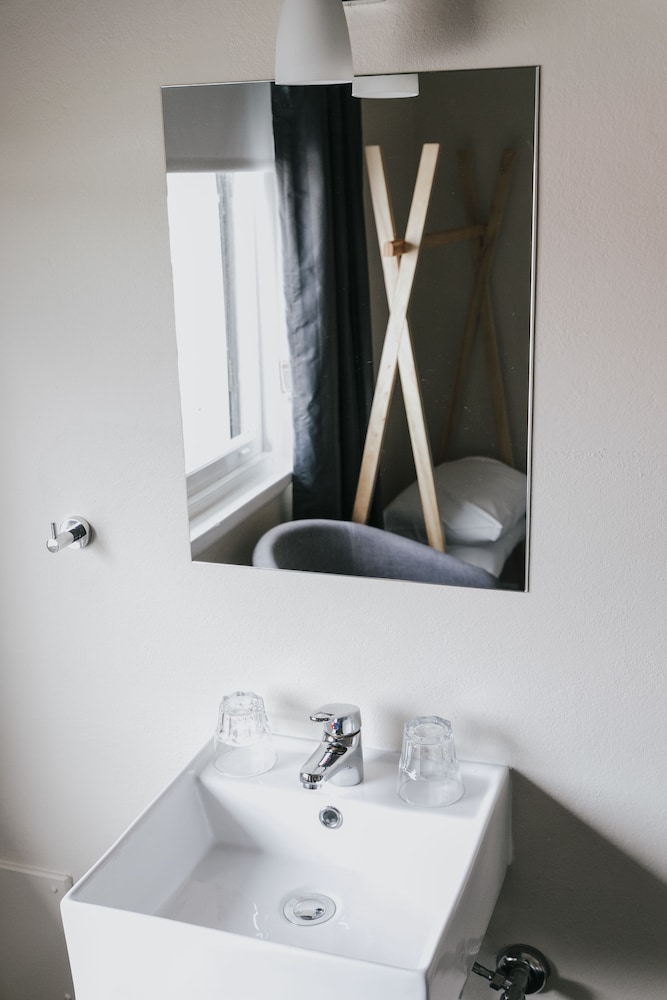 general roberts hotel