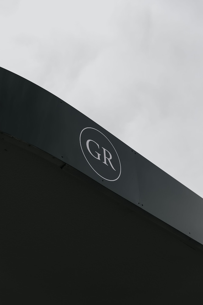 general roberts hotel