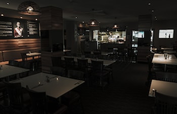 general roberts hotel