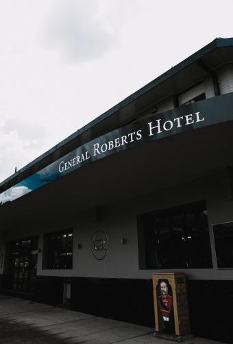 general roberts hotel