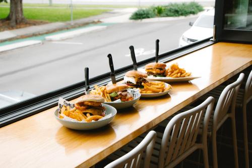 general roberts hotel