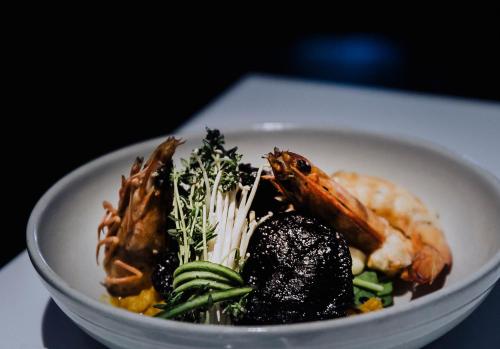 general roberts hotel