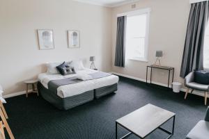 general roberts hotel