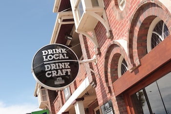 Great Ocean Road Brewhouse Apollo Bay,Marengo>>Apollo Bay,3 star