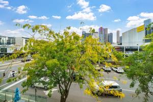 clarendon hotel melbourne