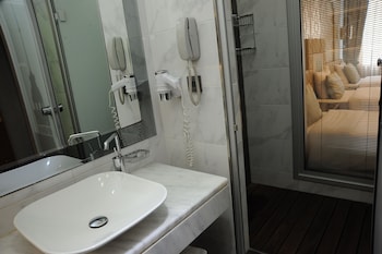 grand star hotel bosphorus and spa