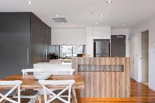 melbourne holiday apartments williamstown