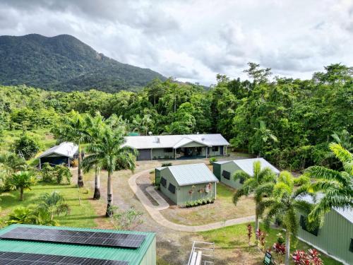 daintree peaks eco stays