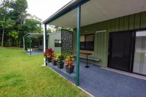 daintree peaks eco stays