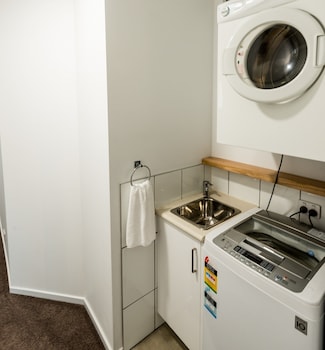 ulverstone river edge apartments