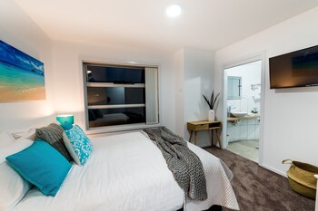 ulverstone river edge apartments