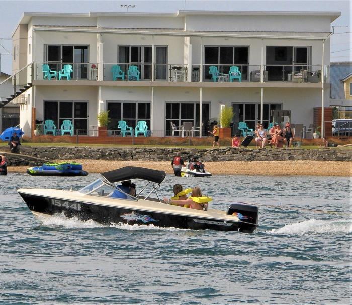 ulverstone river edge apartments