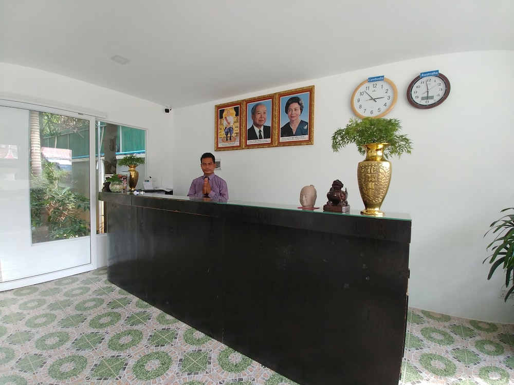 central night hotel