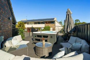esk wivenhoe motor inn