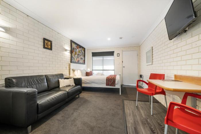 esk wivenhoe motor inn