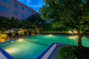 starry angkor hotel