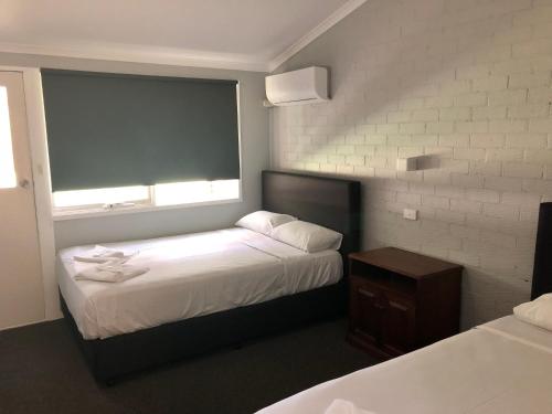 Bateau Bay Hotel,Central Coast>>Bateau Bay,3 star