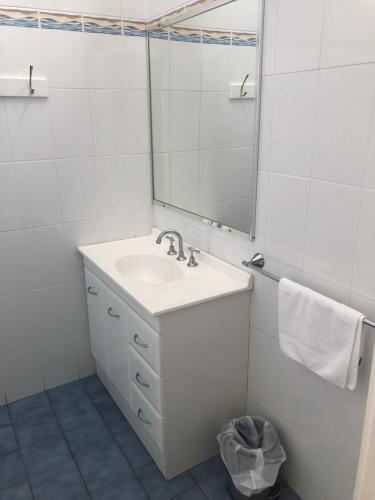 Bateau Bay Hotel,Central Coast>>Bateau Bay,3 star