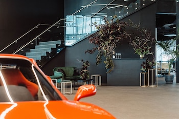 Rydges Pit Lane Hotel,Kensington>>Elwomple,4 star
