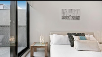 melbourne city apartments teri