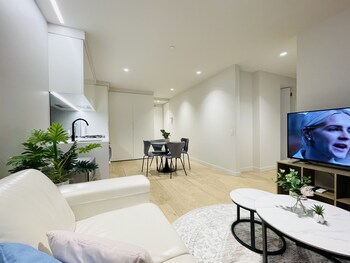 mega style apartments light house