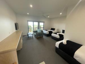 inverloch motel