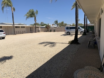 jerilderie motor inn