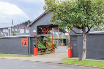 kookaburra ski lodge