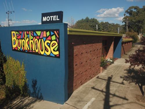 Bunkhouse Motel Cooma,Snowy Mountains>>Cooma,2 star