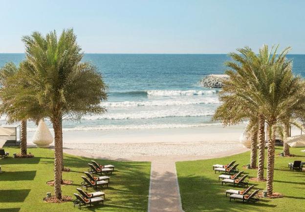 bahi ajman palace hotel