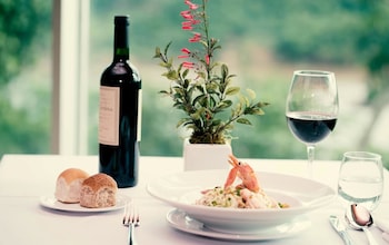 guamini mision hotel