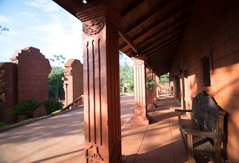 guamini mision hotel