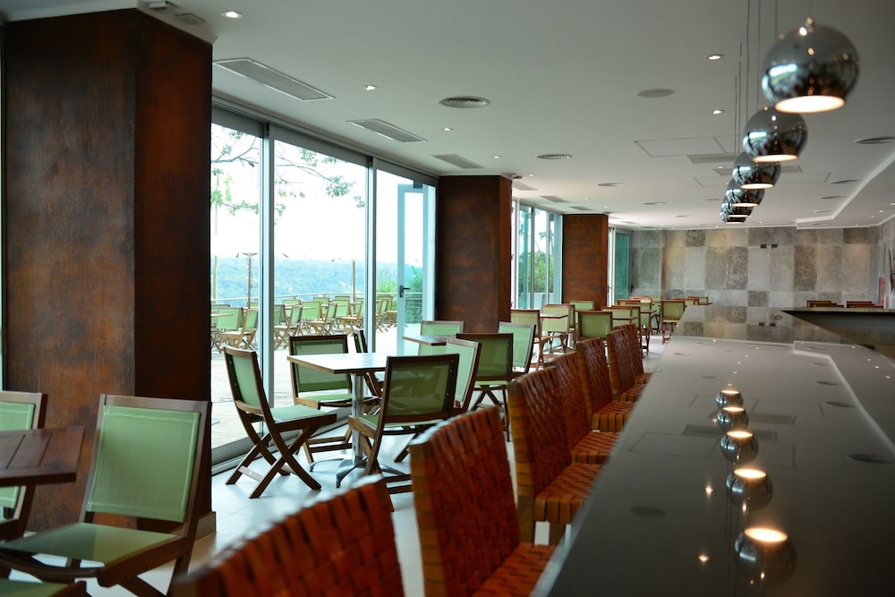 guamini mision hotel