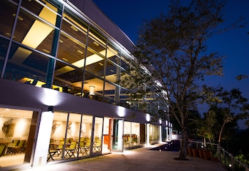 guamini mision hotel