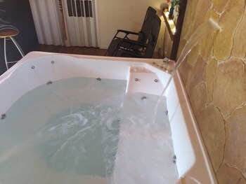 pualy resort and spa