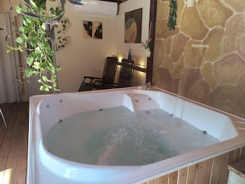 pualy resort and spa