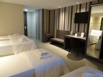 eleton resort and spa