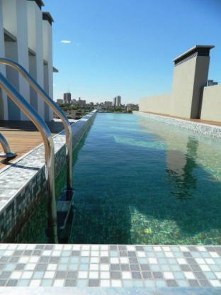 ba hollywood apartments