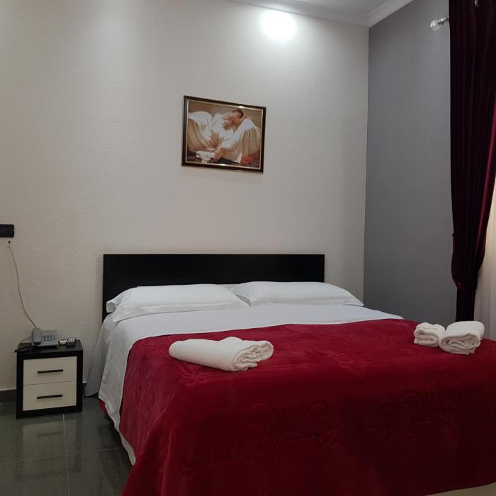 erandi hotel tirana