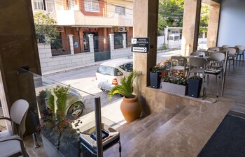 hotel pandora residence