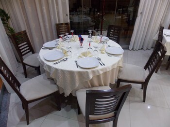 hotel strora