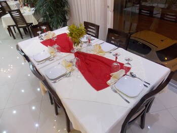 hotel strora
