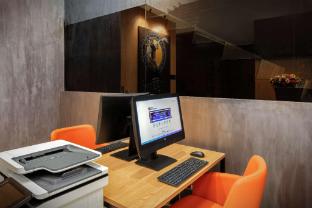 hilton garden inn tirana