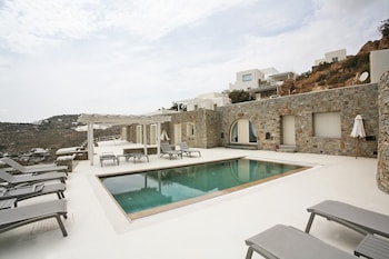 atlantis beach residence