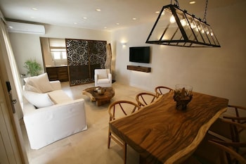atlantis beach residence