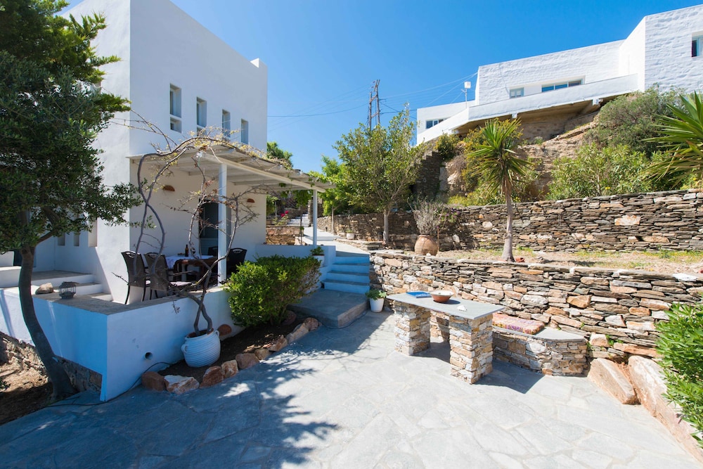 sifnos